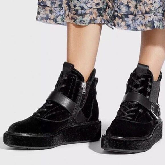 NWOT Coach x Tabitha Simmons Velvet Wedge Chelsea Hiker Ankle Boots Black 8.5 - Picture 1 of 10